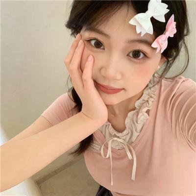 女税务官